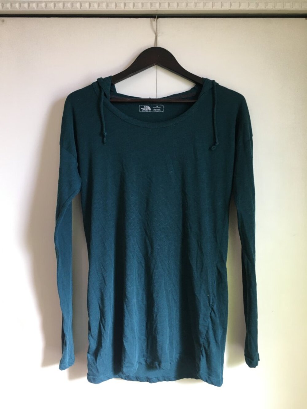 The North Face Forest Green Lightweight Hooded Long Sleeve Top Scoop Neck L